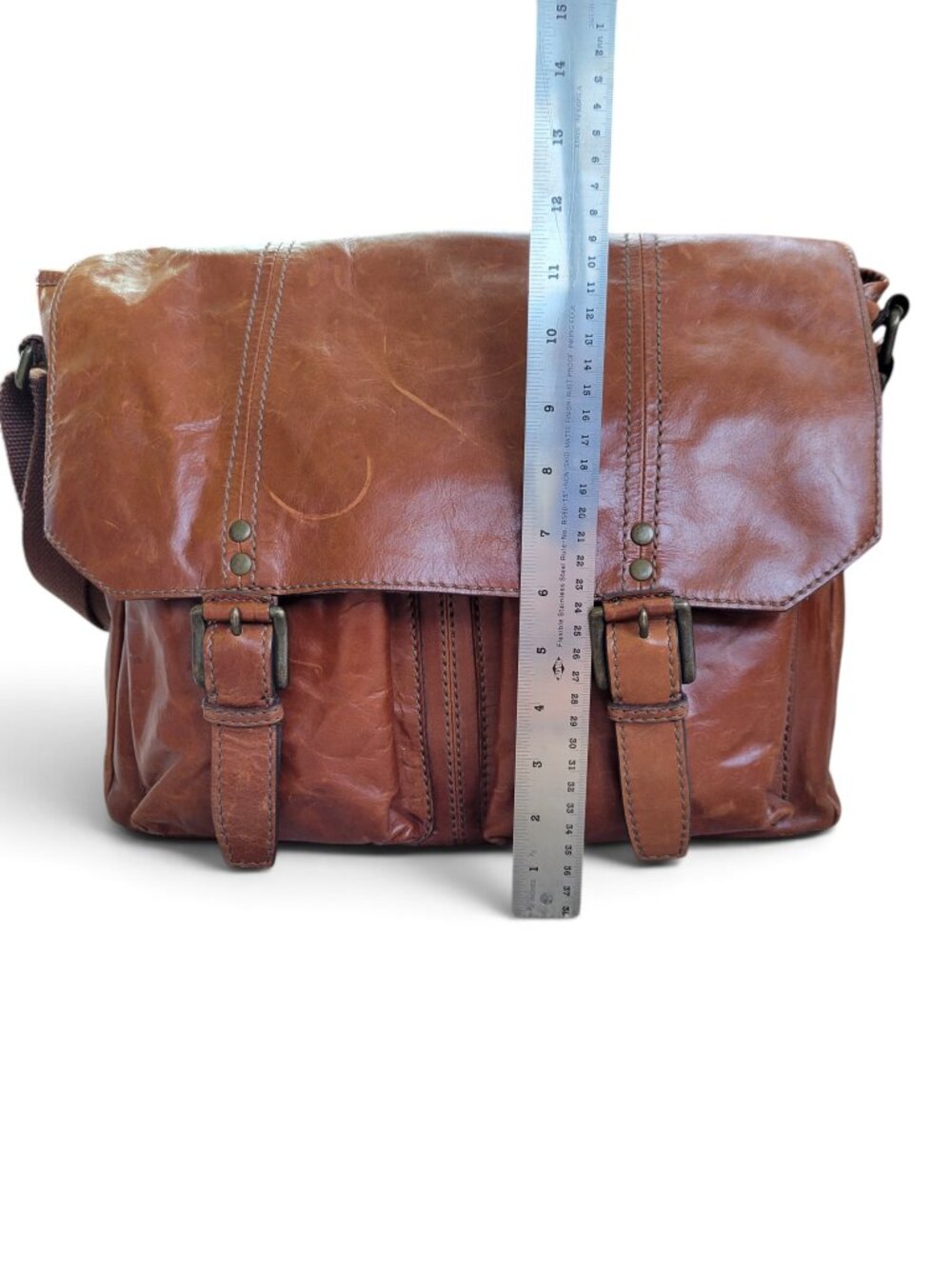 Fossil Cognac Brown Leather Messenger Bag with Adjustable Strap and Pockets - Picture 13 of 16